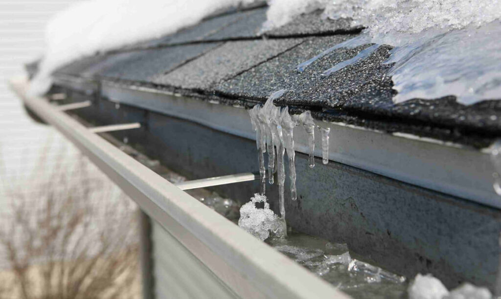 Why Are Icicles Forming on My Roof and How to Prevent It - Natgeos