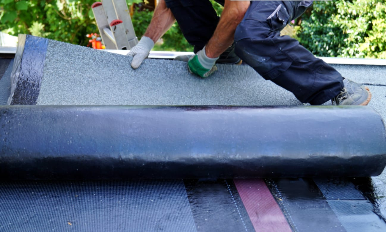 Apply Roofing Tar